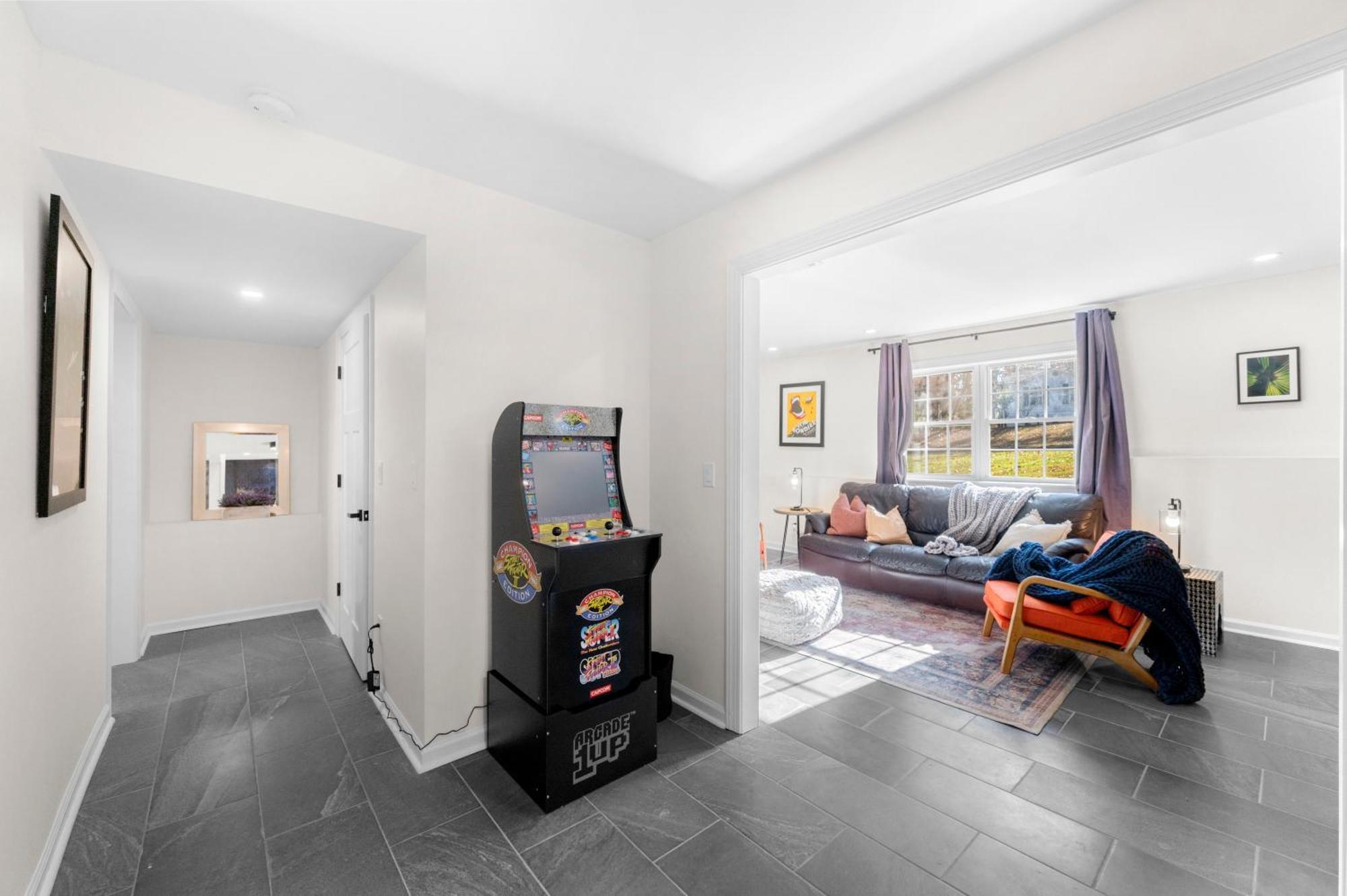 Outdoor Projector, Arcade, Fire Pit, 2 Car Garage, 2 Living Rooms Snellville Ngoại thất bức ảnh